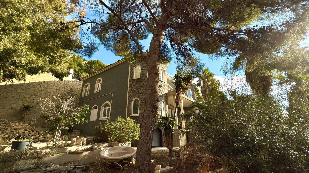 4 Bed Townhouse for sale in Altea Costa Blanca, Alicante, Spain