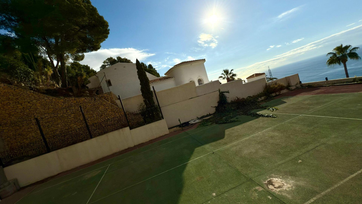 4 Bed Townhouse for sale in Altea Costa Blanca, Alicante, Spain