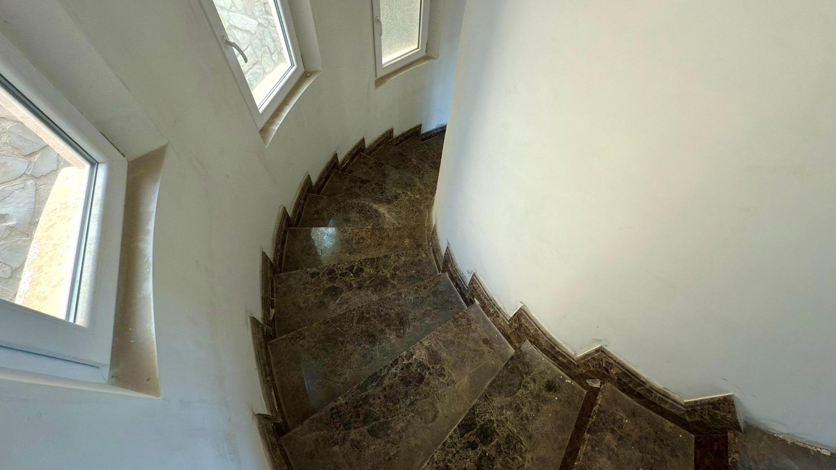 4 Bed Townhouse for sale in Altea Costa Blanca, Alicante, Spain