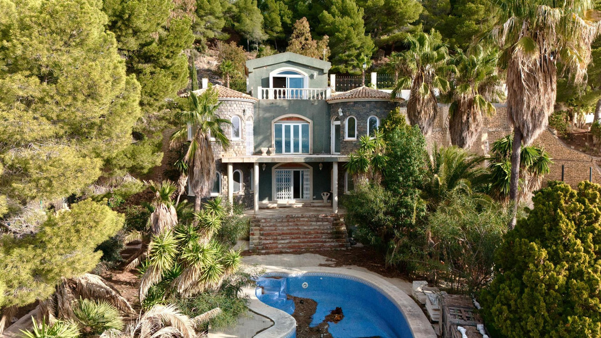 4 Bed Townhouse for sale in Altea Costa Blanca, Alicante, Spain