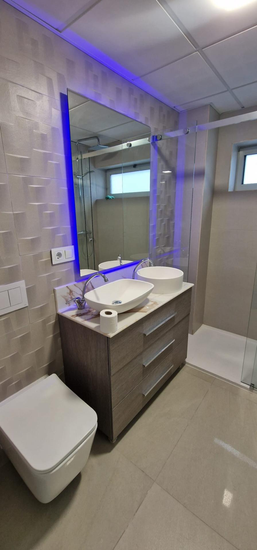 Se vende Apartamento Planta Media de 1 dormitorios en Costa Blanca, Alicante, España
