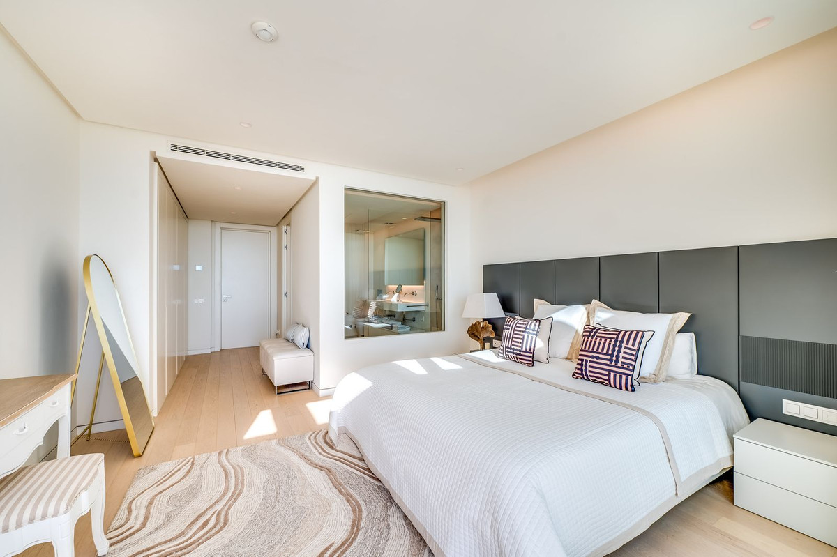3 Bed Apartment for sale in Ojén Costa Del Sol, Málaga, Spain