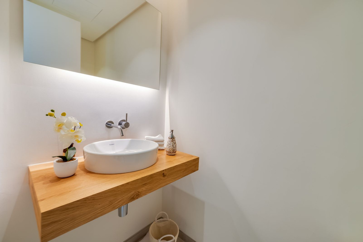 3 Bed Apartment for sale in Ojén Costa Del Sol, Málaga, Spain
