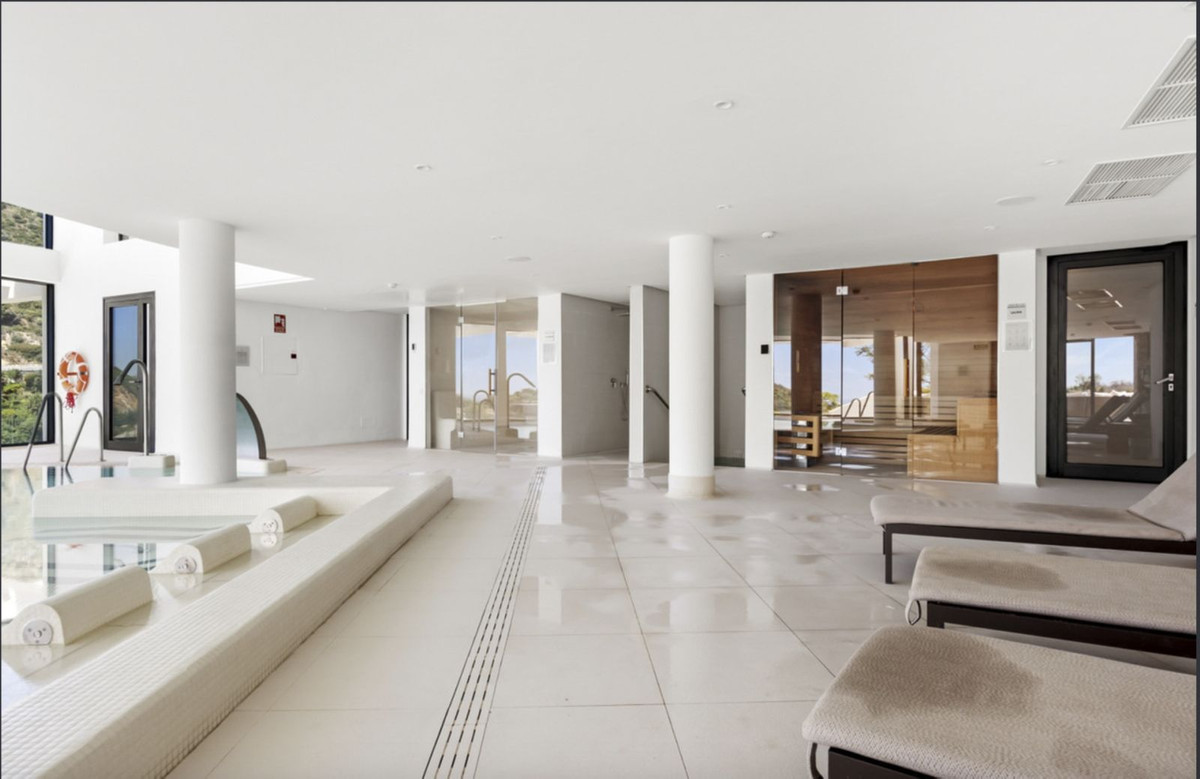 3 Bed Apartment for sale in Ojén Costa Del Sol, Málaga, Spain