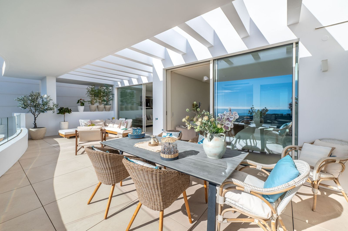 3 Bed Apartment for sale in Ojén Costa Del Sol, Málaga, Spain