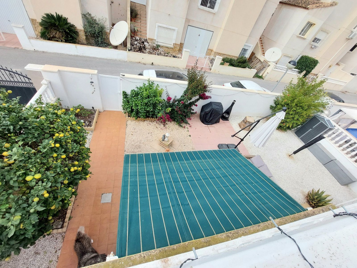 Se vende Villa - Chalet de 3 dormitorios en Costa Blanca, Alicante, España