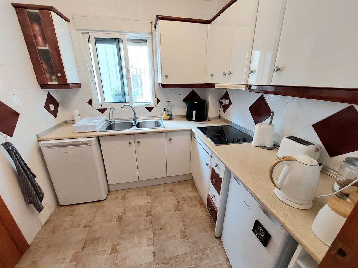 Se vende Villa - Chalet de 3 dormitorios en Costa Blanca, Alicante, España