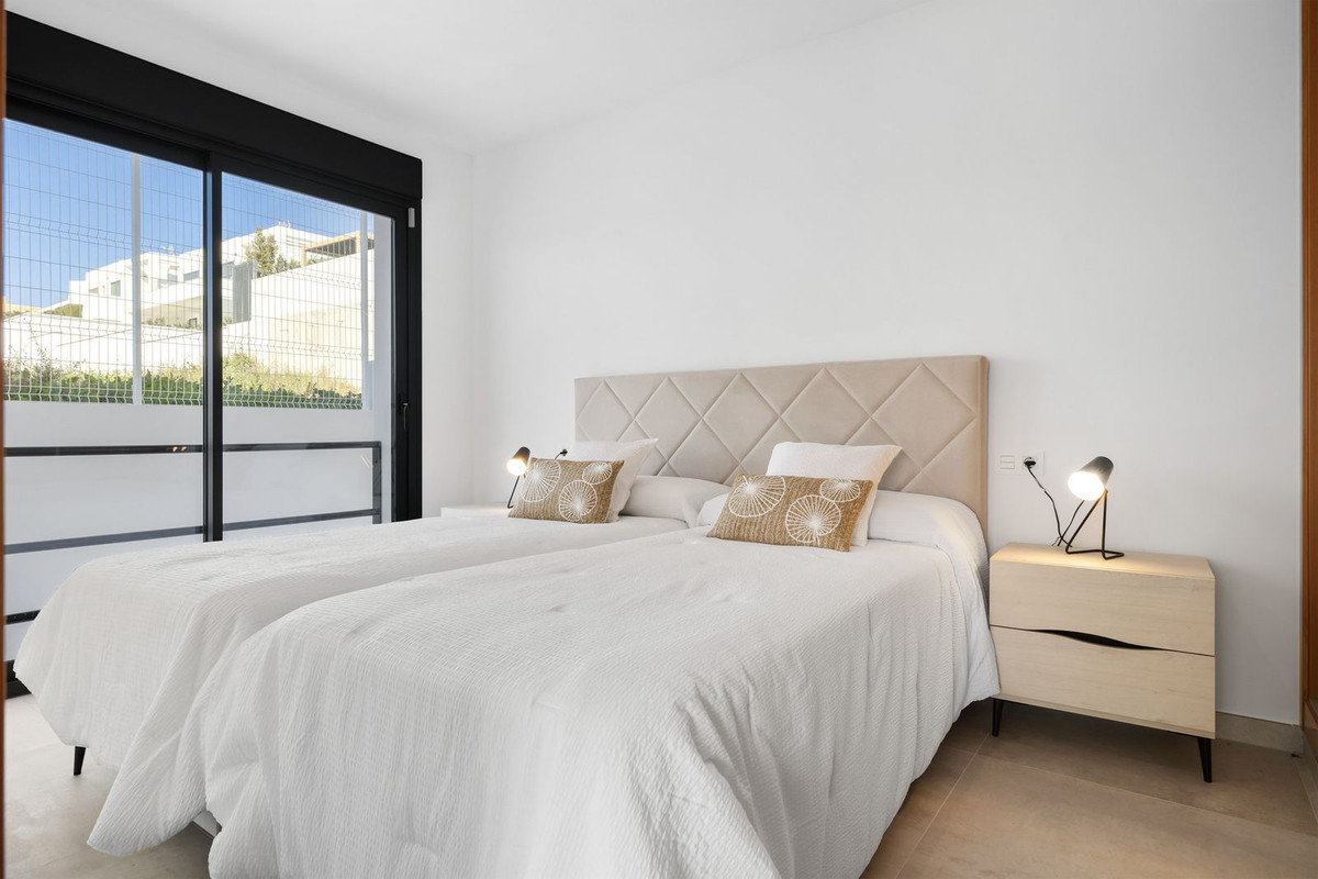 6 Bed Townhouse for sale in La Cala De Mijas Costa Del Sol, Málaga, Spain