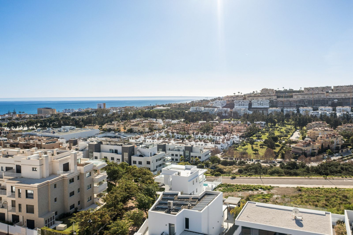 6 Bed Townhouse for sale in La Cala De Mijas Costa Del Sol, Málaga, Spain