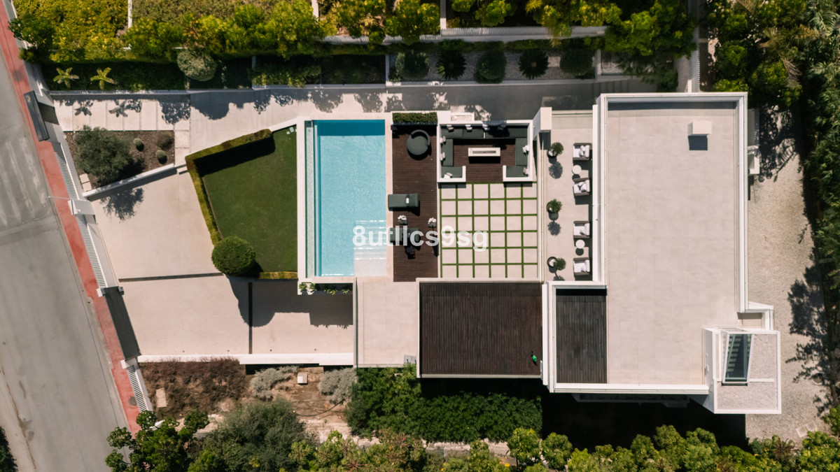 Se vende Villa - Chalet de 5 dormitorios en Costa Del Sol, Málaga, España