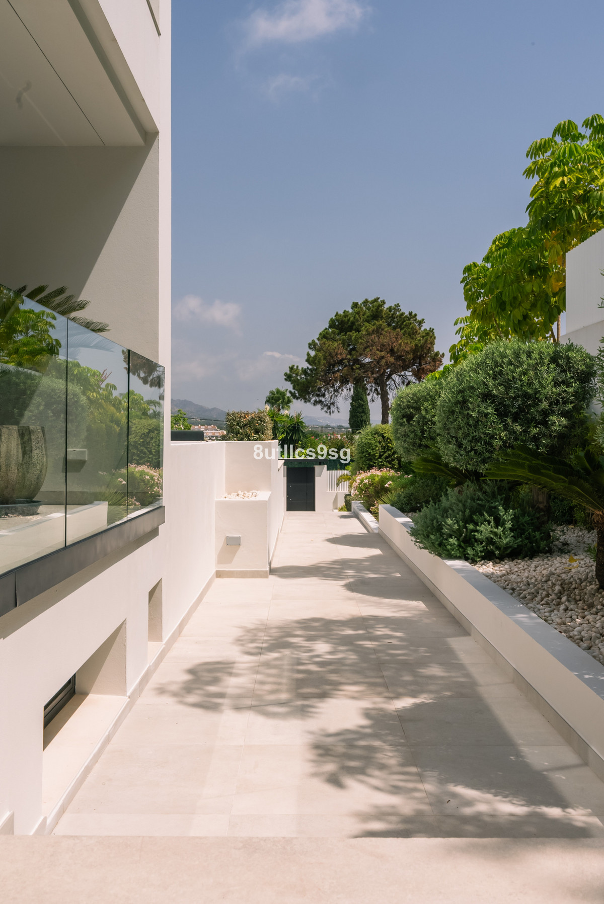 Se vende Villa - Chalet de 5 dormitorios en Costa Del Sol, Málaga, España