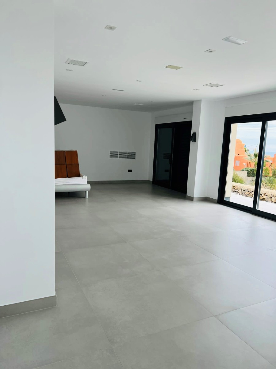 5 Bed Townhouse for sale in Altea Costa Blanca, Alicante, Spain