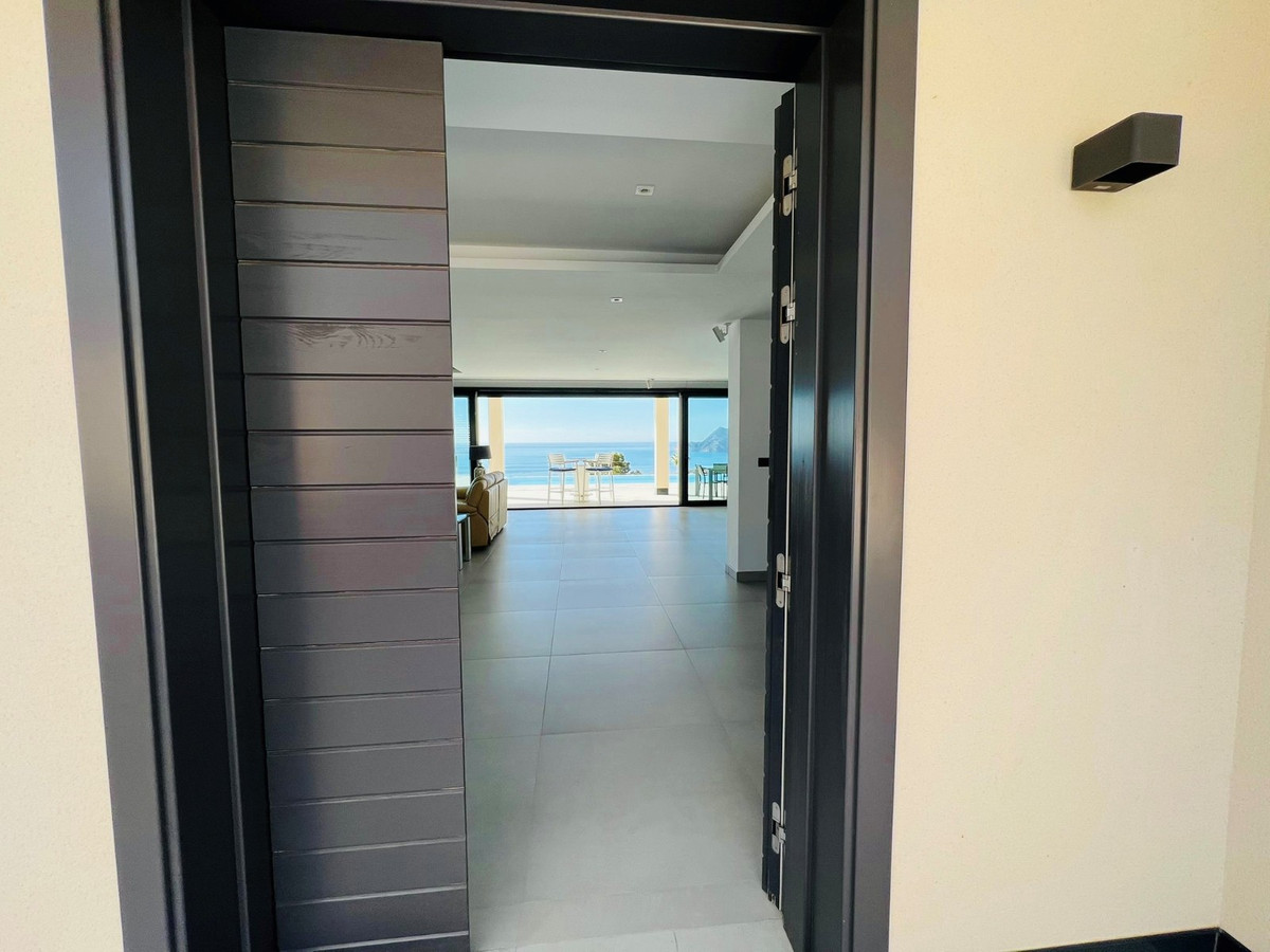 5 Bed Townhouse for sale in Altea Costa Blanca, Alicante, Spain