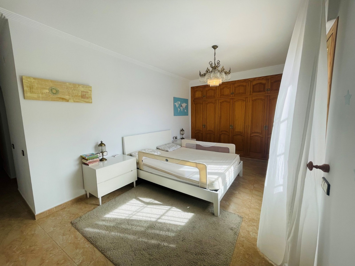 6 Bed Townhouse for sale in Altea Costa Blanca, Alicante, Spain