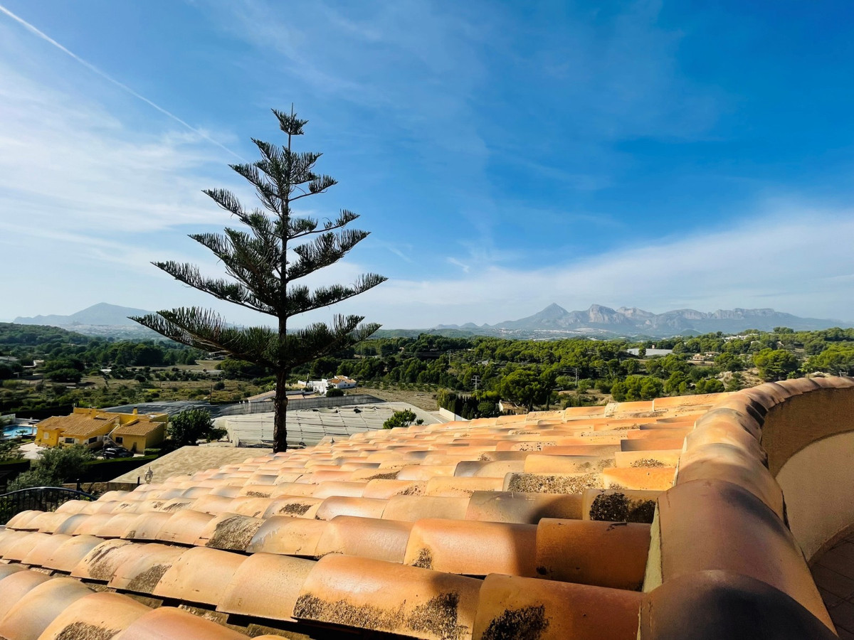 6 Bed Townhouse for sale in Altea Costa Blanca, Alicante, Spain