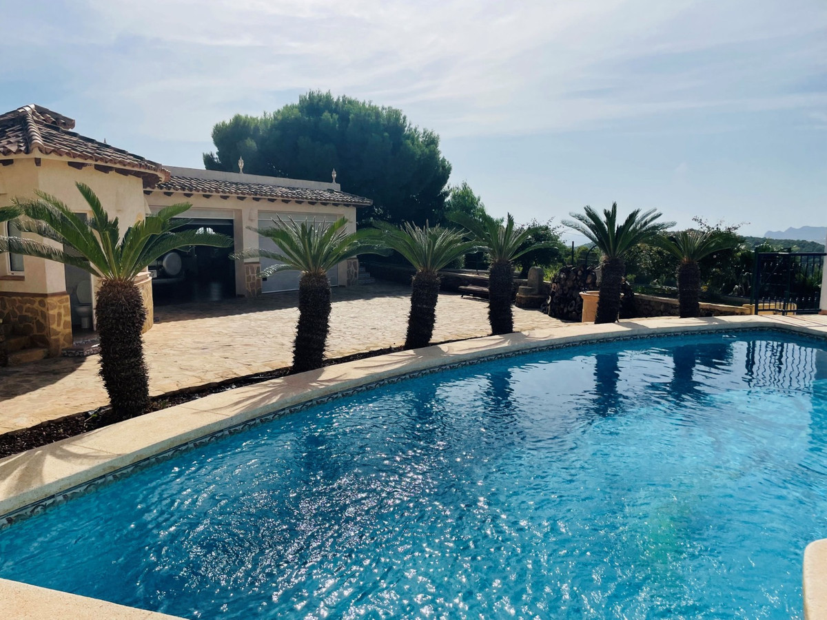 6 Bed Townhouse for sale in Altea Costa Blanca, Alicante, Spain
