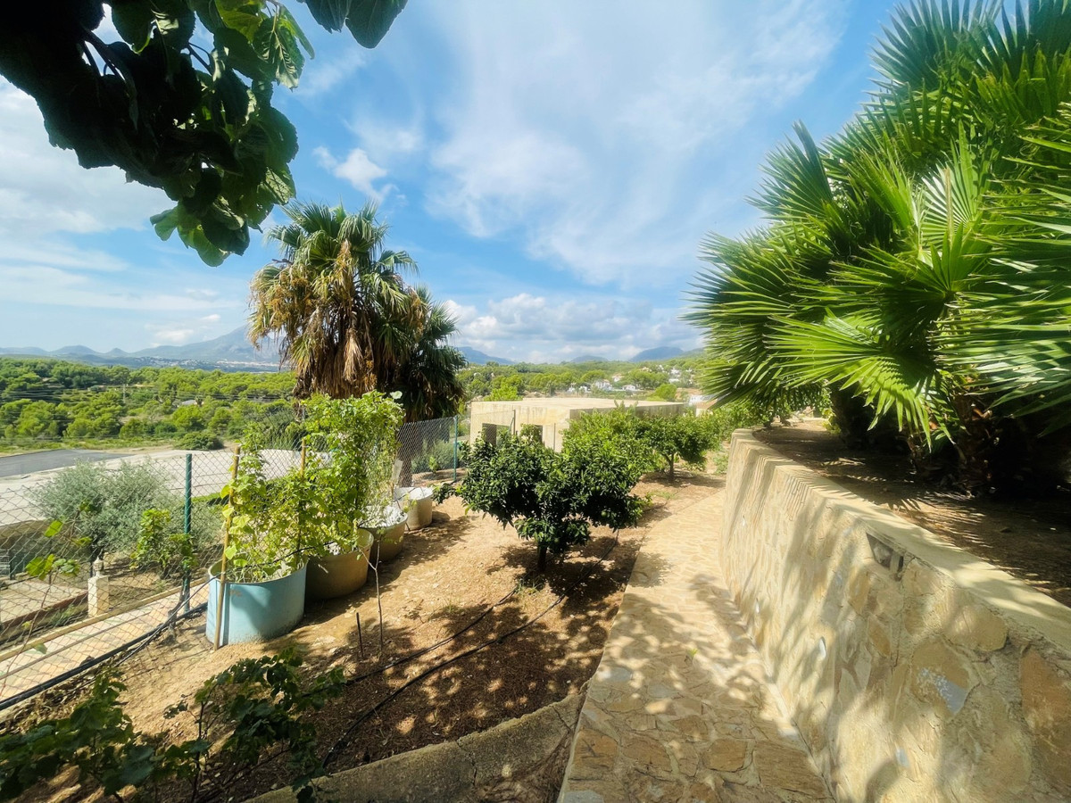 6 Bed Townhouse for sale in Altea Costa Blanca, Alicante, Spain
