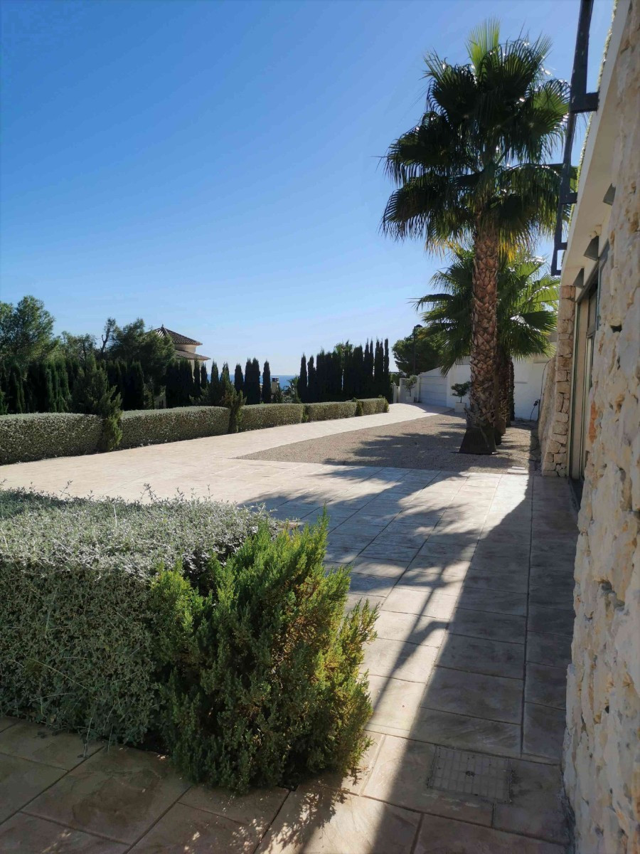 5 Bed Townhouse for sale in Altea Costa Blanca, Alicante, Spain