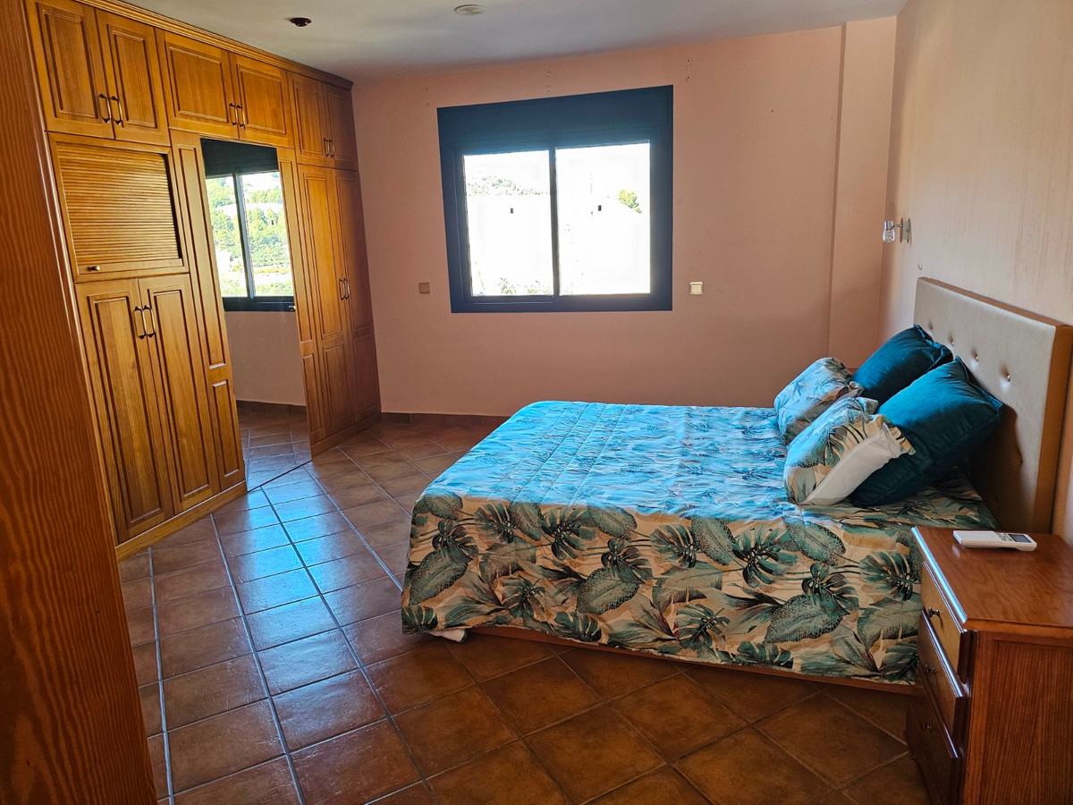 6 Bed Townhouse for sale in Callosa Den Sarria Costa Blanca, Alicante, Spain