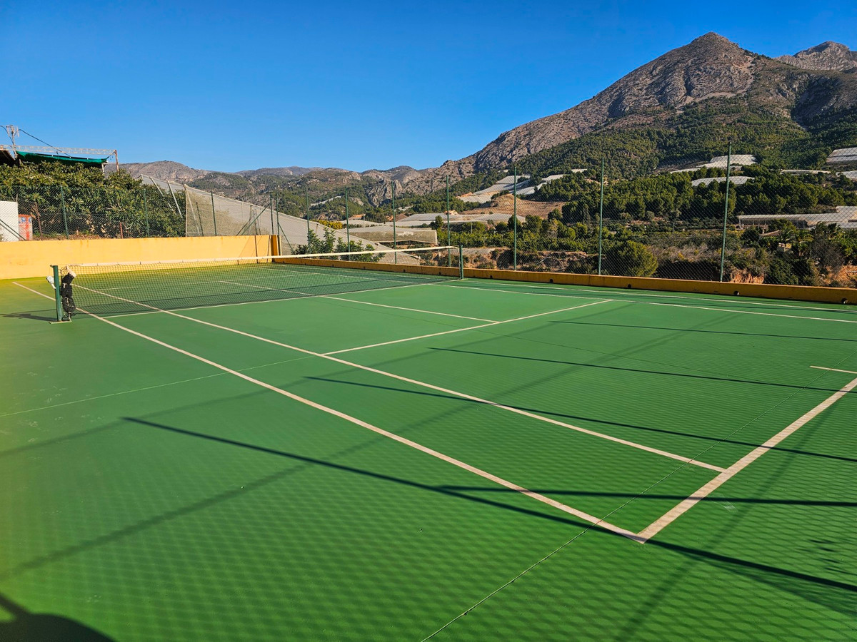 6 Bed Townhouse for sale in Callosa Den Sarria Costa Blanca, Alicante, Spain