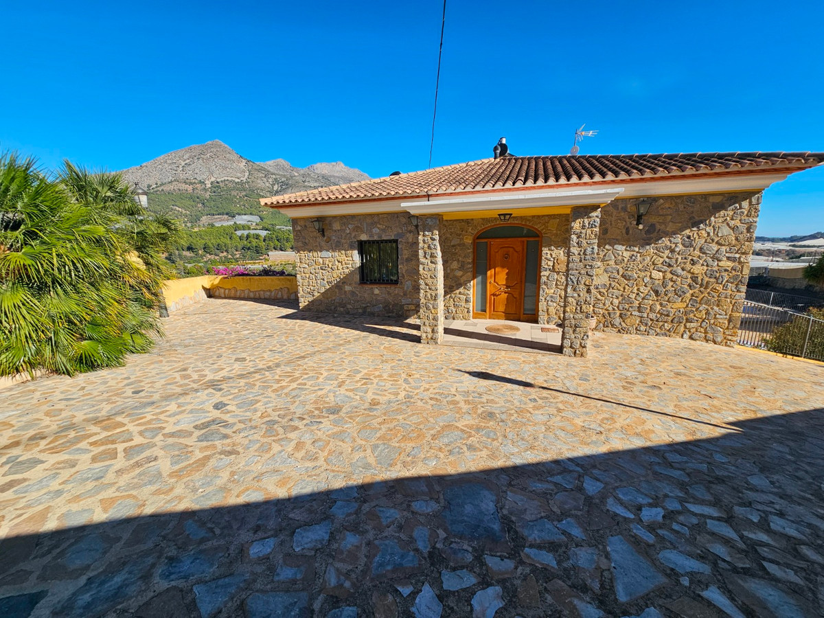 6 Bed Townhouse for sale in Callosa Den Sarria Costa Blanca, Alicante, Spain