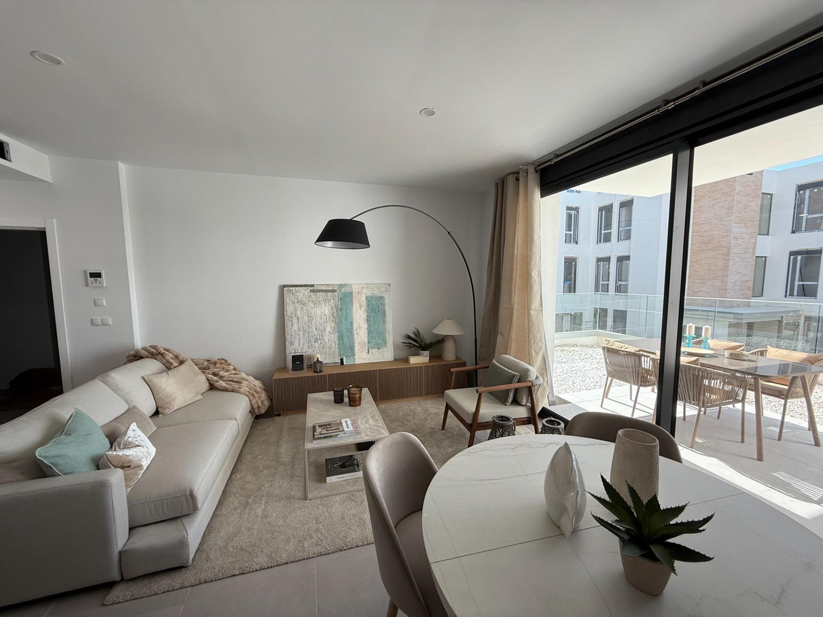 2 Bed Apartment for sale in Estepona Costa Del Sol, Málaga, Spain
