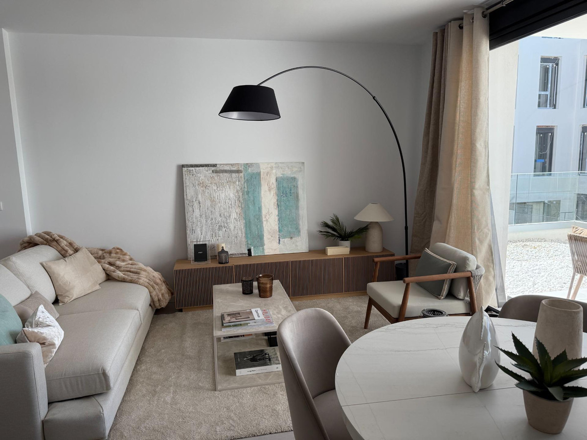 2 Bed Apartment for sale in Estepona Costa Del Sol, Málaga, Spain
