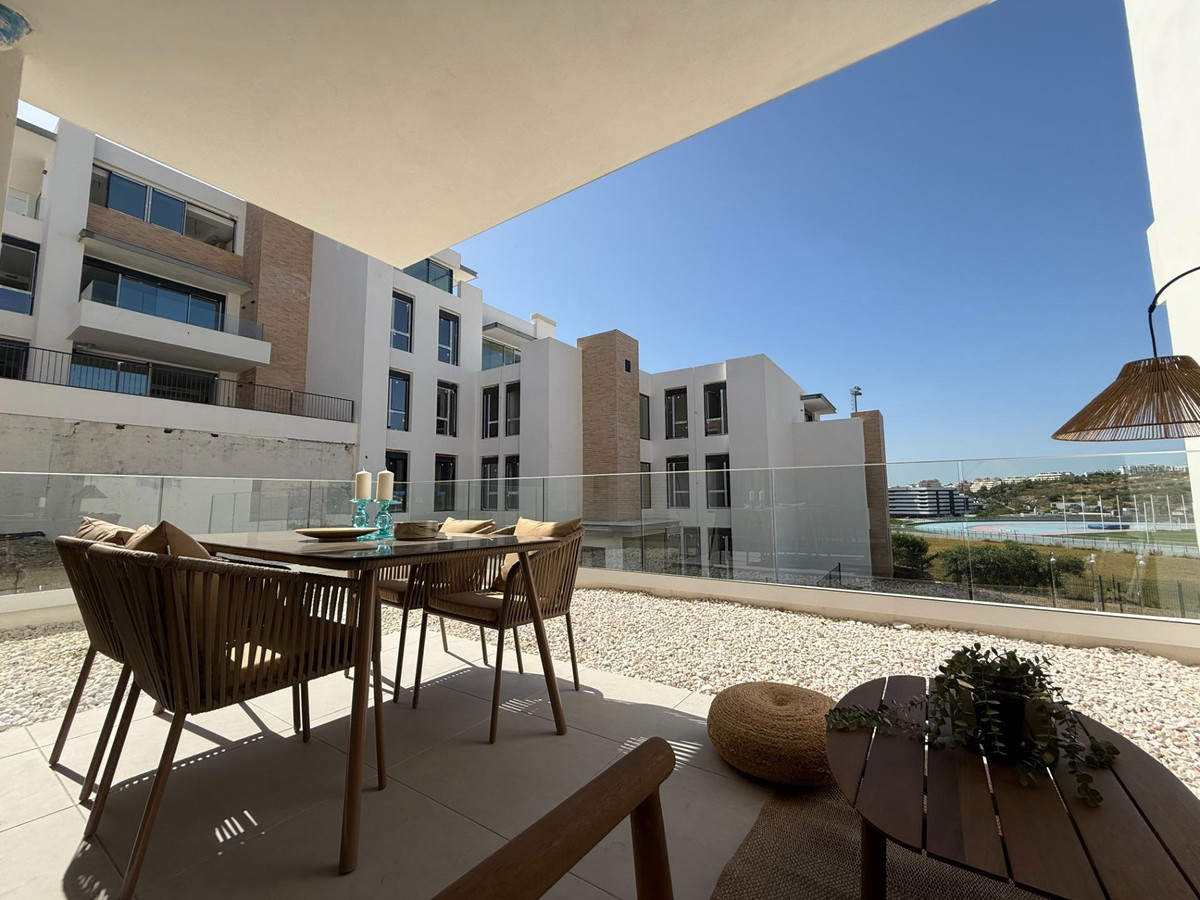 2 Bed Apartment for sale in Estepona Costa Del Sol, Málaga, Spain