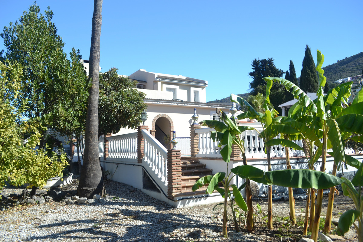 6 Bed Townhouse for sale in Alhaurín De La Torre Costa Del Sol, Málaga, Spain
