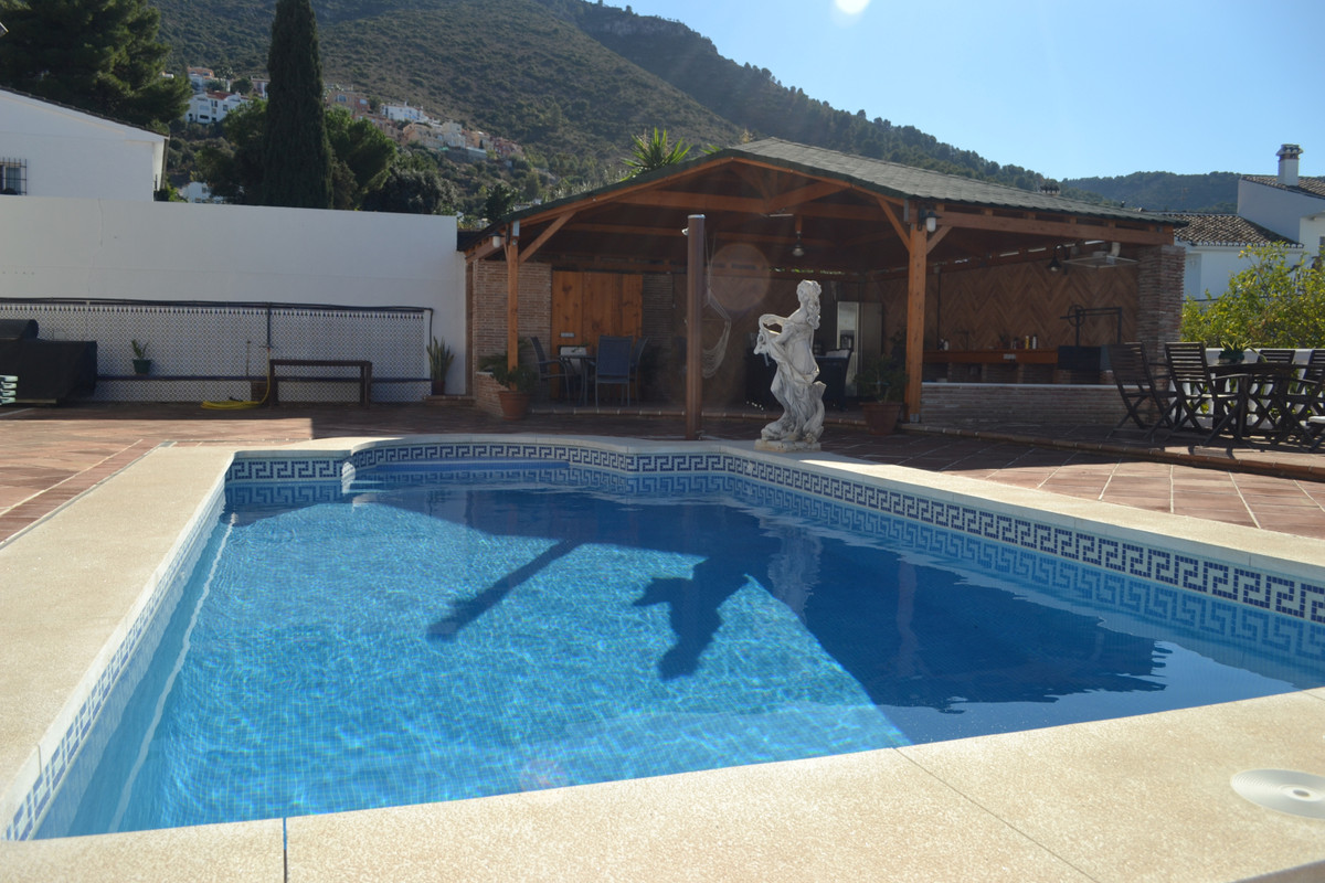 6 Bed Townhouse for sale in Alhaurín De La Torre Costa Del Sol, Málaga, Spain