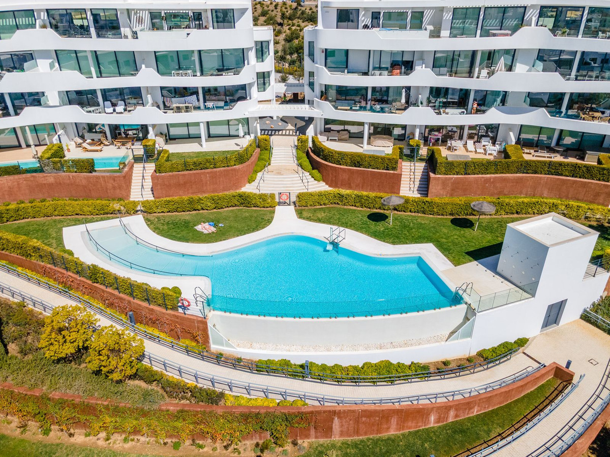 3 Bed Apartment for sale in Fuengirola Costa Del Sol, Málaga, Spain