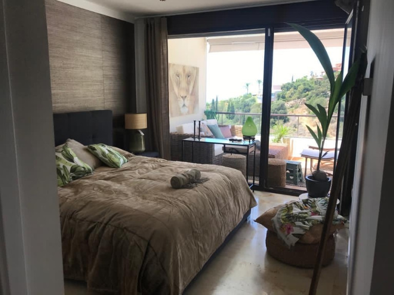 Se vende Apartamento Planta Media de 3 dormitorios en Costa Del Sol, Málaga, España