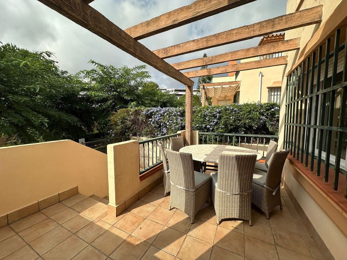 Se vende Pareada de 3 dormitorios en Costa Del Sol, Málaga, España