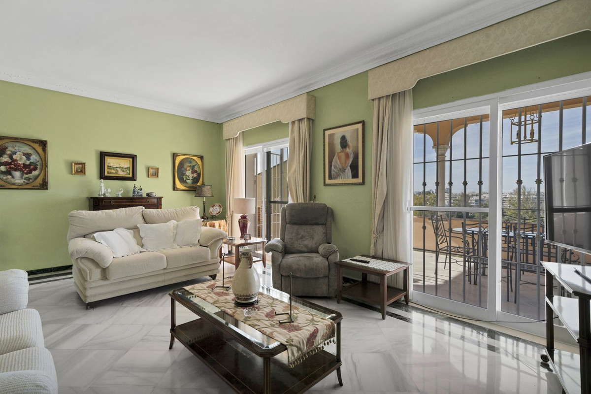 6 Bed Townhouse for sale in San Pedro De Alcántara Costa Del Sol, Málaga, Spain