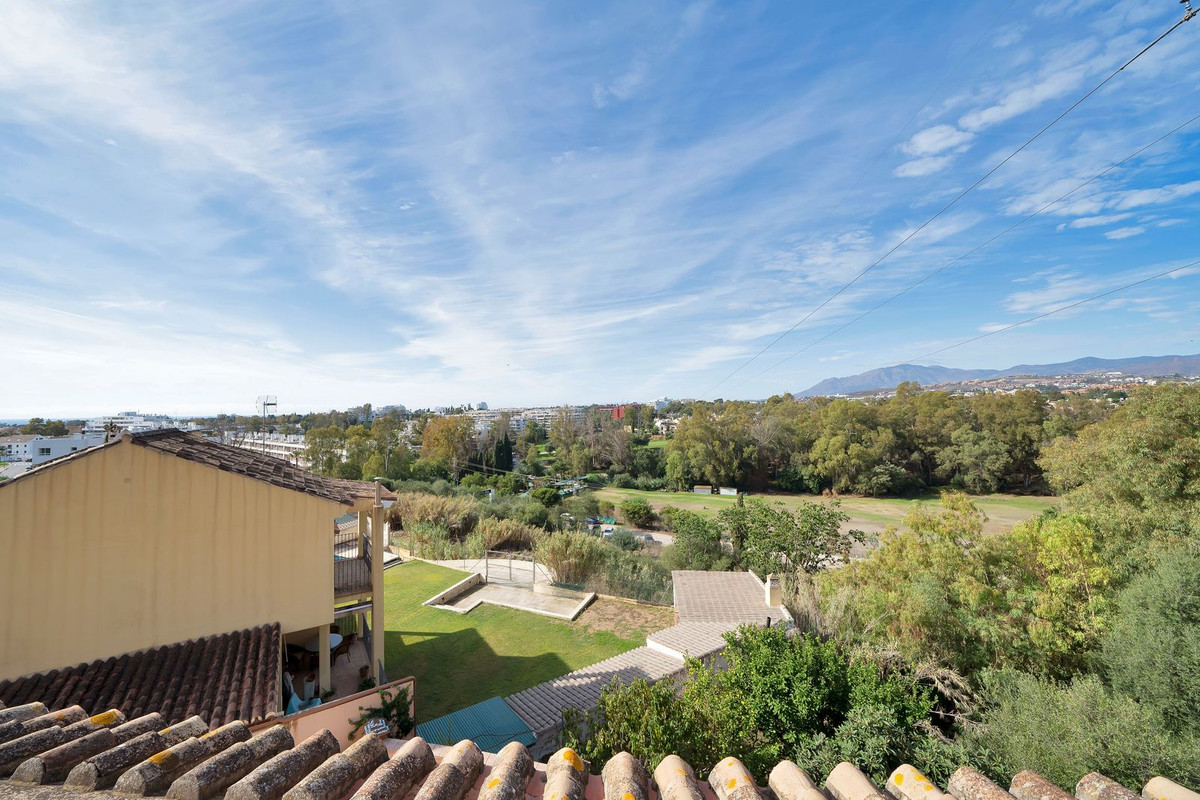 6 Bed Townhouse for sale in San Pedro De Alcántara Costa Del Sol, Málaga, Spain