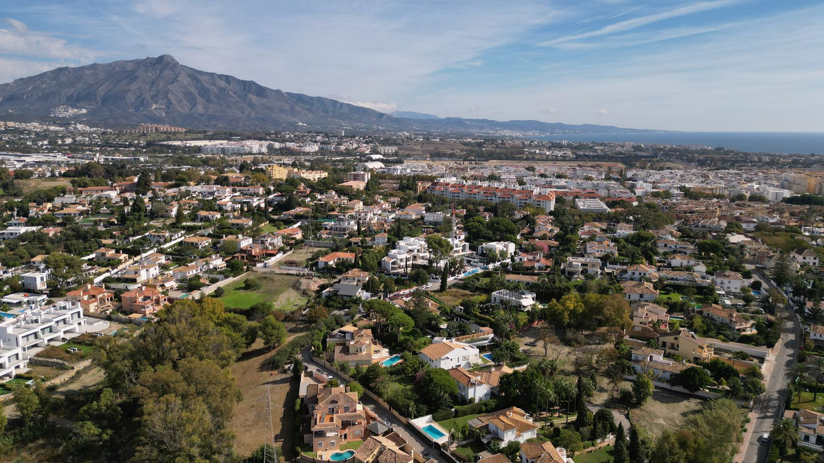 6 Bed Townhouse for sale in San Pedro De Alcántara Costa Del Sol, Málaga, Spain