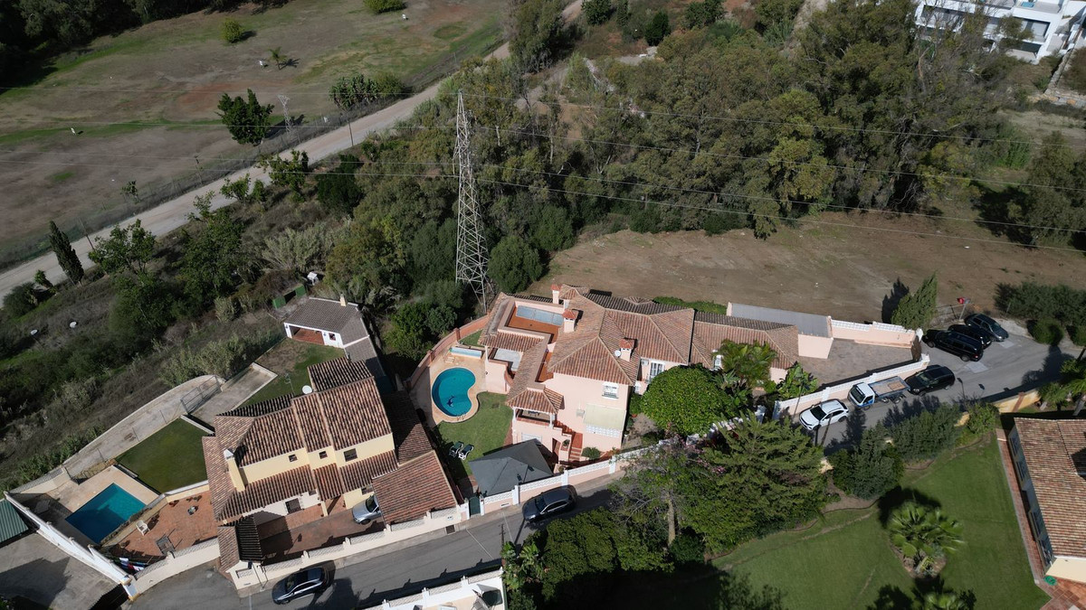 6 Bed Townhouse for sale in San Pedro De Alcántara Costa Del Sol, Málaga, Spain