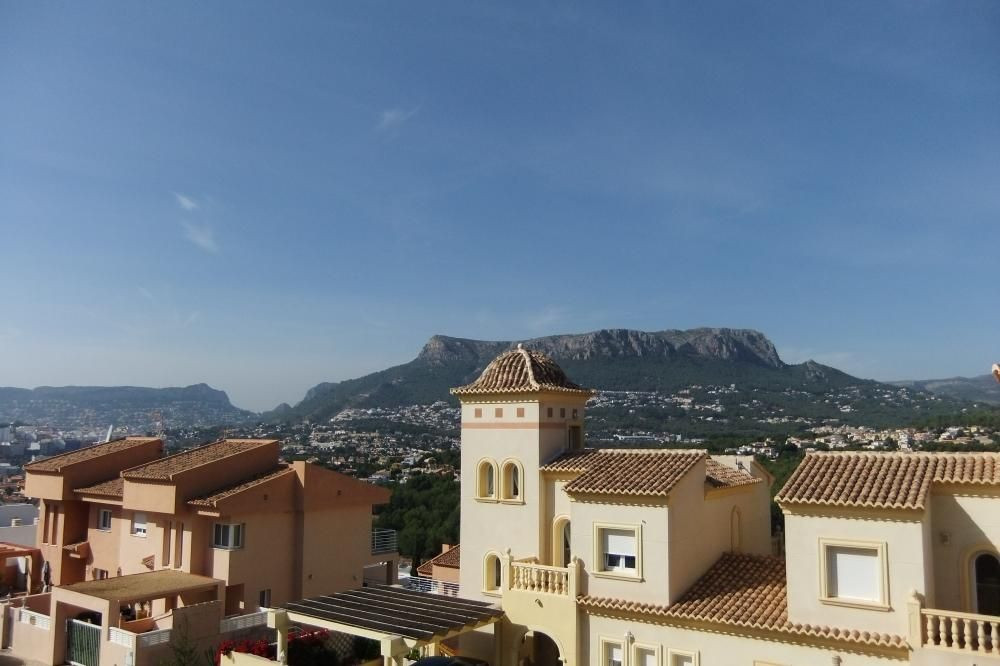 Se vende Villa - Chalet de 4 dormitorios en Costa Blanca, Alicante, España