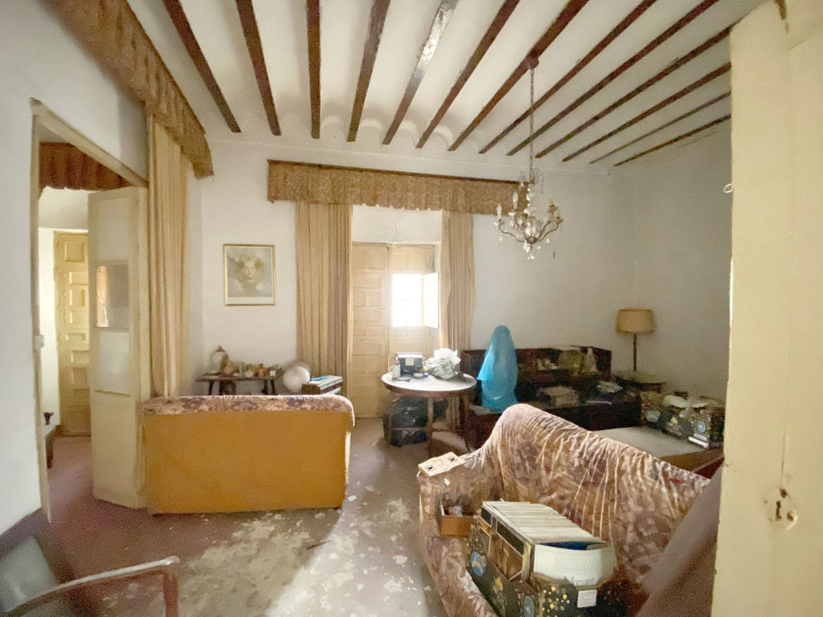 6 Bed Apartment for sale in Marbella Costa Del Sol, Málaga, Spain