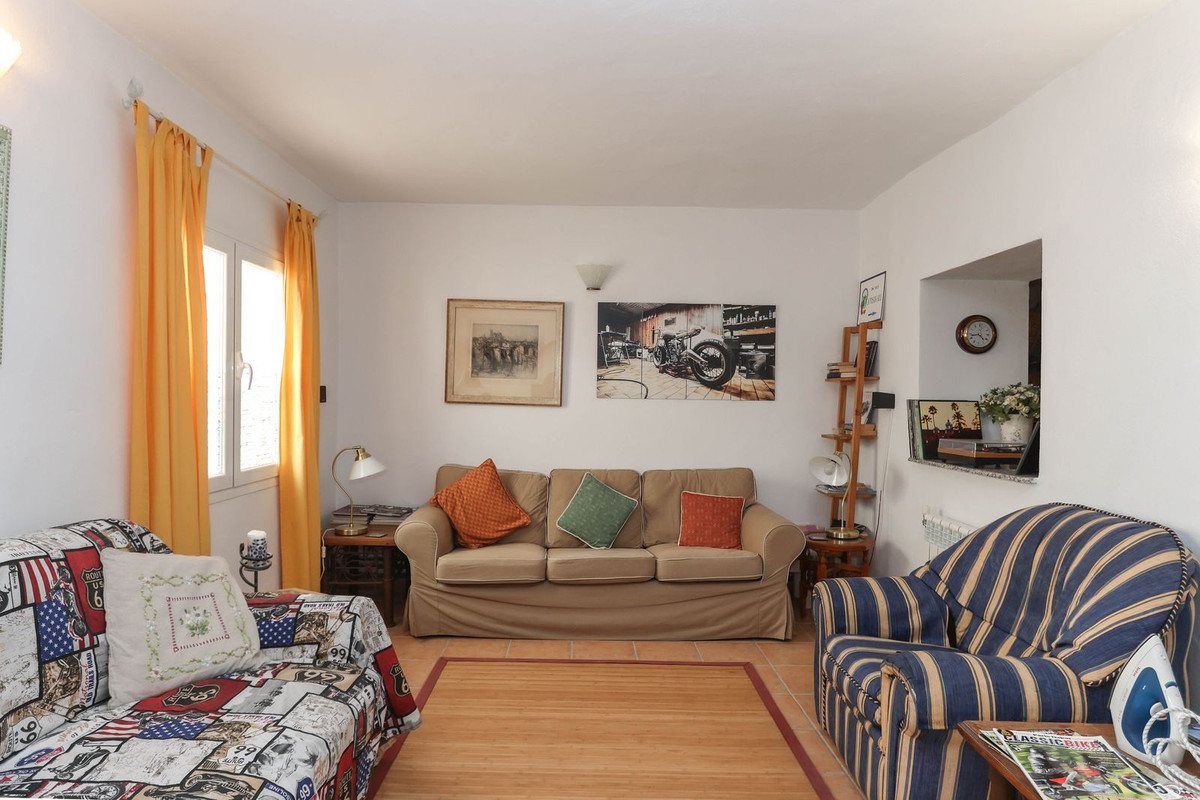 Se vende Cama y Desayuno de 6 dormitorios en Costa Del Sol, Málaga, España