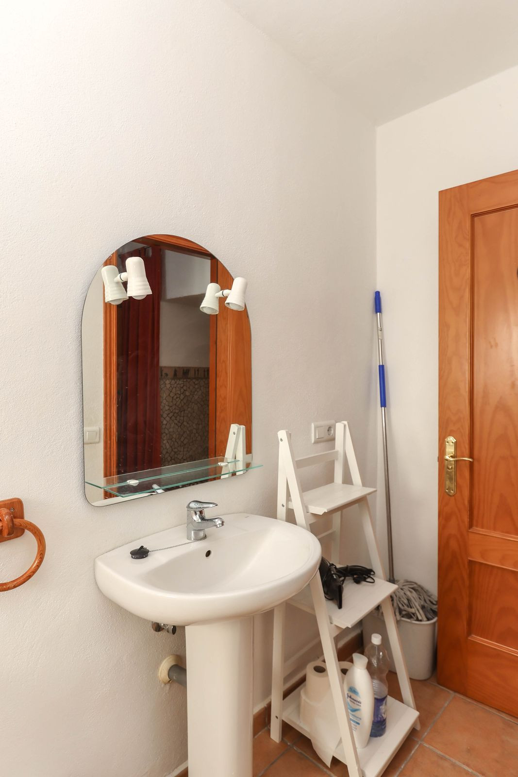 Se vende Cama y Desayuno de 6 dormitorios en Costa Del Sol, Málaga, España