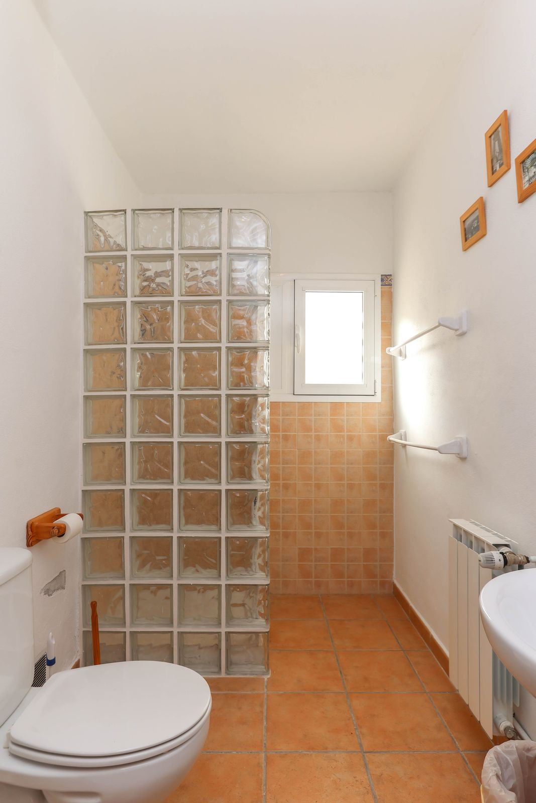 Se vende Cama y Desayuno de 6 dormitorios en Costa Del Sol, Málaga, España