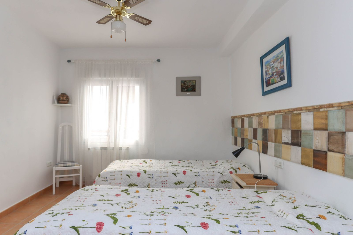 Se vende Cama y Desayuno de 6 dormitorios en Costa Del Sol, Málaga, España