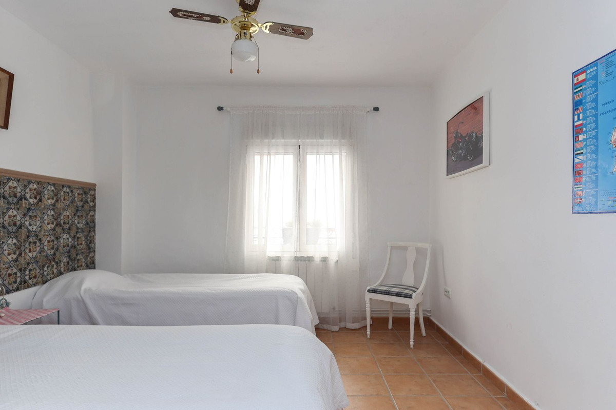 Se vende Cama y Desayuno de 6 dormitorios en Costa Del Sol, Málaga, España