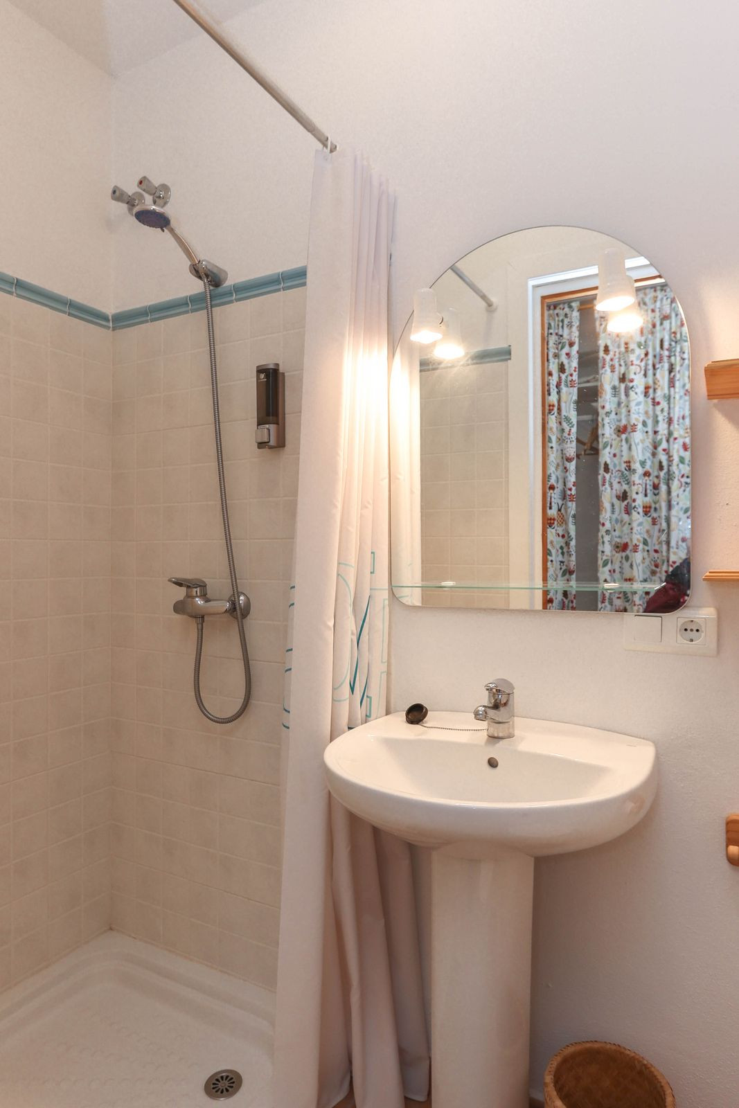 Se vende Cama y Desayuno de 6 dormitorios en Costa Del Sol, Málaga, España
