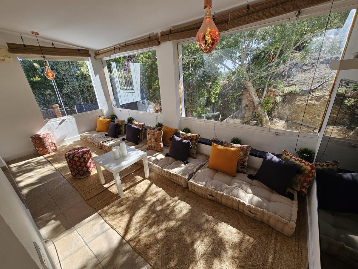 5 Bed Townhouse for sale in Benalmadena Costa Del Sol, Málaga, Spain
