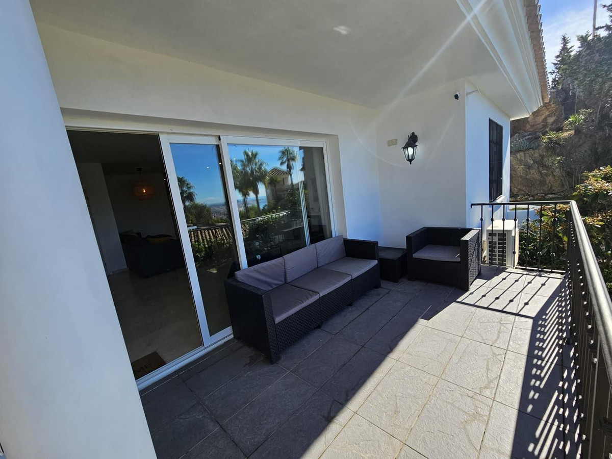 5 Bed Townhouse for sale in Benalmadena Costa Del Sol, Málaga, Spain