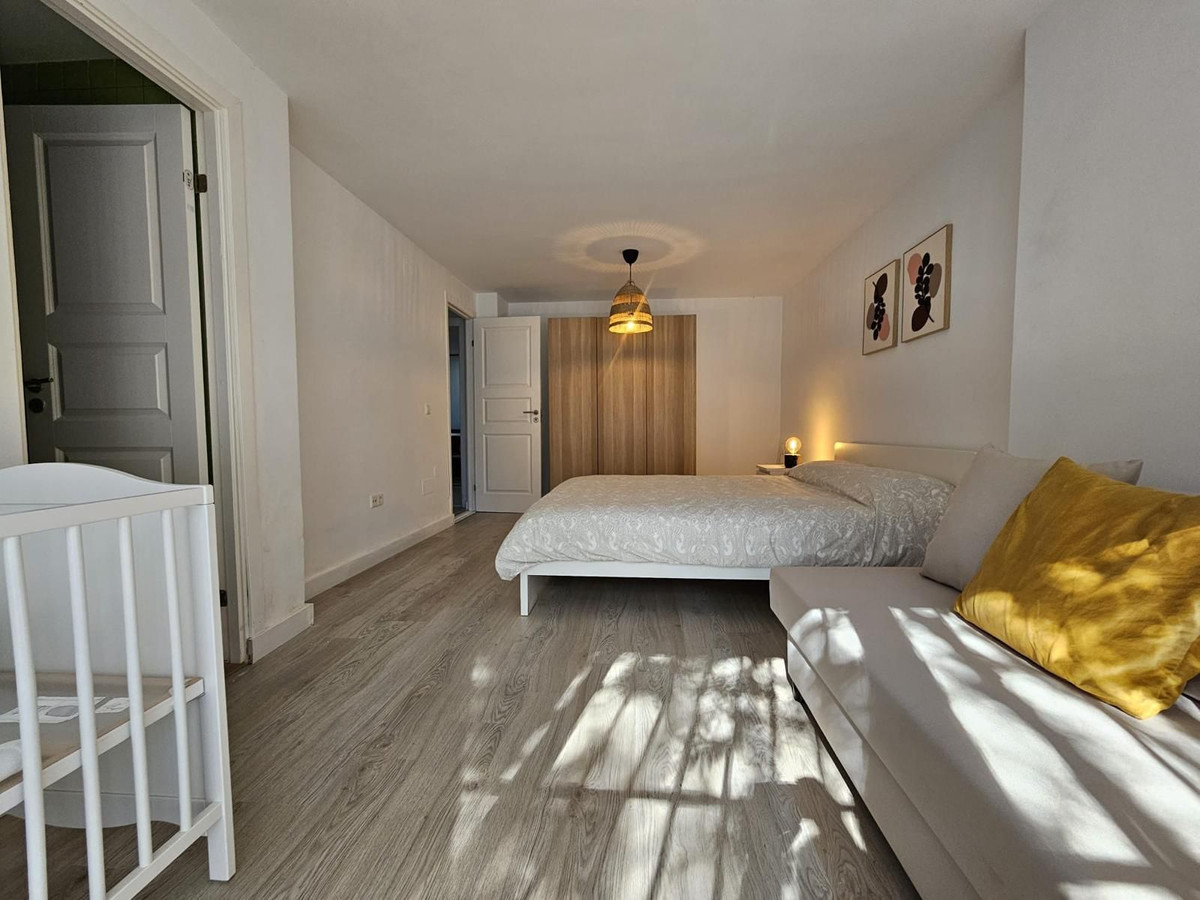 5 Bed Townhouse for sale in Benalmadena Costa Del Sol, Málaga, Spain