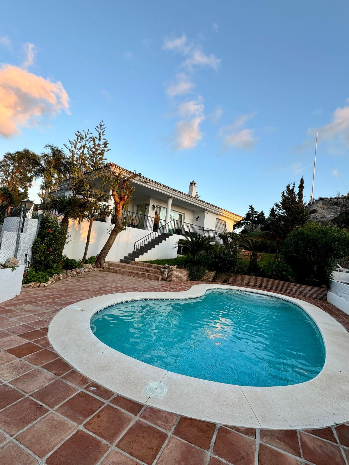 5 Bed Townhouse for sale in Benalmadena Costa Del Sol, Málaga, Spain