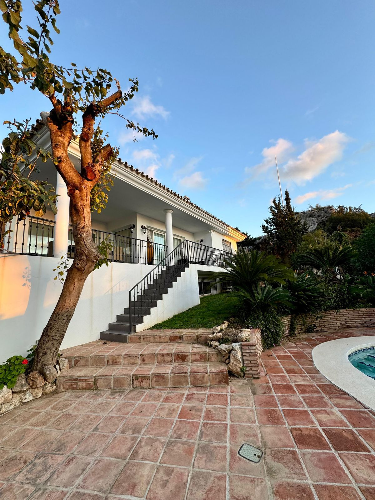 5 Bed Townhouse for sale in Benalmadena Costa Del Sol, Málaga, Spain